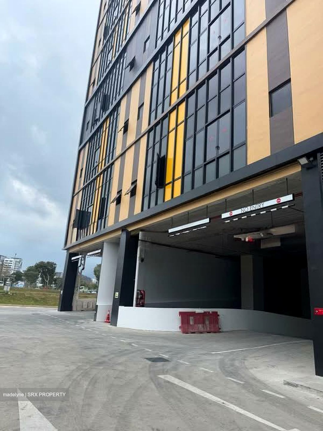 Stellar@tampines (D18), Factory #535113141